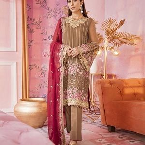 Pakistan designer shalwar kameez - stunning design